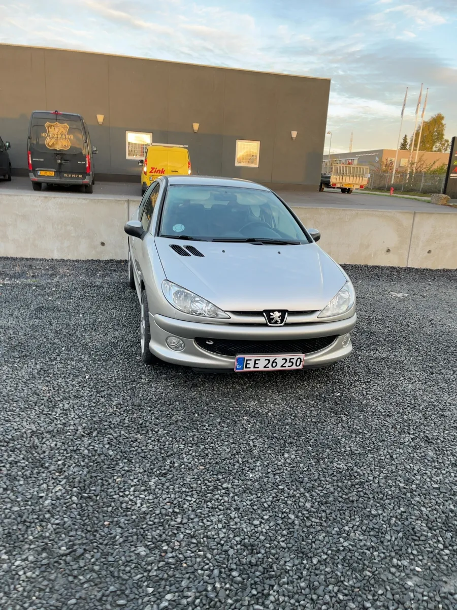 Foto fra et syn på Pava Bilsyn - Farum