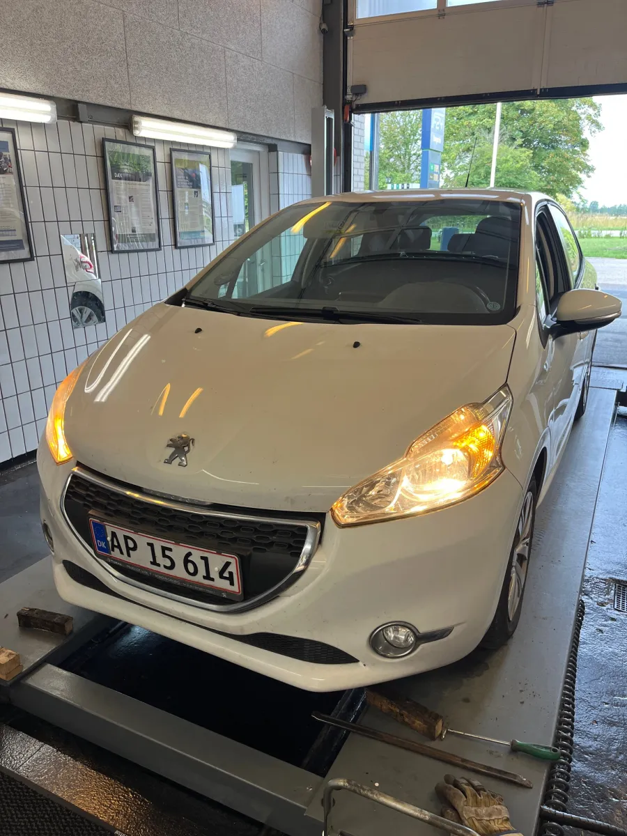 Foto fra et syn på Udby Bilsyn og Antirust